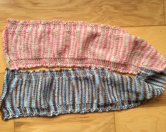¡Venta! Pañuelo de mujer "Winter Meets Spring" pañuelo tejido a mano