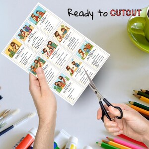 Puede incluir: Una hoja de tarjetas impresas con ilustraciones y texto, que se corta con tijeras. Las tarjetas presentan dibujos coloridos de personas y texto sobre un fondo blanco. Las palabras "Ready to CUTOUT" est&aacute;n impresas en la parte superior.