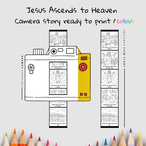 Peut inclure: Illustration en noir et blanc d'un appareil photo avec un accent jaune, avec une bande de film avec des dessins de J&eacute;sus montant au ciel. Le texte sur l'image se lit "Jesus Ascends to Heaven" et "Camera story ready to print / colour."