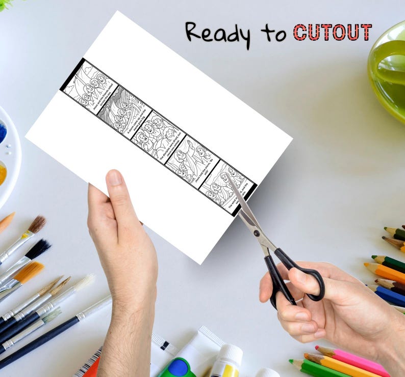 Puede incluir: Una hoja de papel blanca con una tira ilustrada en blanco y negro est&aacute; siendo cortada con tijeras. La tira contiene varios paneles con dibujos de personas. El texto "Ready to CUTOUT" est&aacute; escrito en la parte superior.