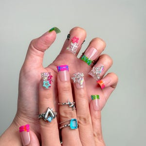 Bright Color Press On Nails｜Y2K Aesthetic Nails｜3D Star Design｜Playful Nail Art｜Cute Handmade Nails | Press on Nail Sets | Reusable Nails
