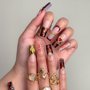 Burgundy Red Press on Nails｜Gold Nail Art｜Romantic Retro Style｜Luxury Press On Set｜Press on Nail Sets | Reusable Nails | Acrylic Nails