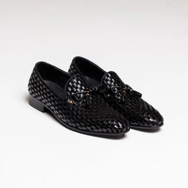 Black Leather Tassel Loafers: Men display picture 2
