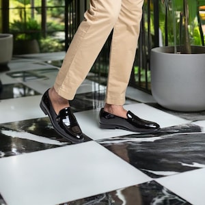 Black Patent Leather Loafers: Men&#39;s Slip-On Wedding Dress Shoes