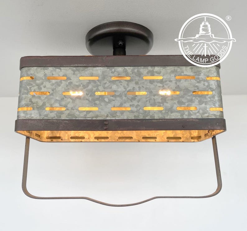 Plafonnier rectangulaire galvanisé rustique - Lampe industrielle en métal à encastrer dans la cuisine, l'éclairage de la ferme, l'homme des cavernes image 1
