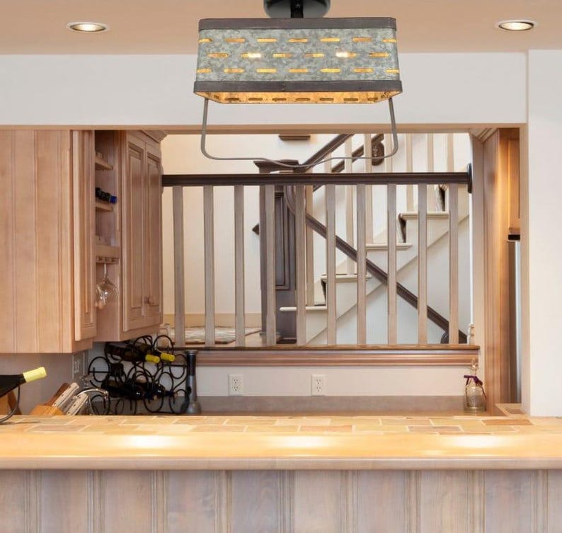 Plafonnier rectangulaire galvanisé rustique - Lampe industrielle en métal à encastrer dans la cuisine, l'éclairage de la ferme, l'homme des cavernes image 2