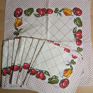 10 Vintage Napkins - Italian COTTON vegetables Restaurant Pizzeria Pepper Olives Tomato