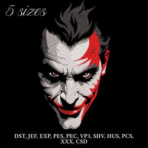 Pode incluir: Um desenho bordado do rosto de um personagem com fio branco, vermelho e preto sobre um fundo preto. O texto "5 tamanhos" está no topo. O texto inferior inclui formatos de arquivo de bordado: DST, JEF, EXP, PES, PEC, VP3, SHV, HUS, PCS, XXX, CSD.