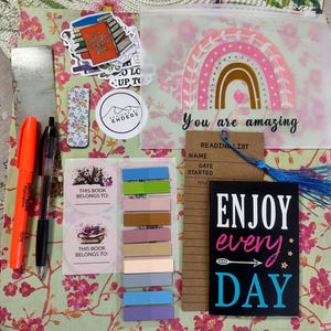 Book Annotating Kit, Annotating, Book Lover Gift, Bookish, Annotating Supplies, Bookish Merch, Gift for Book Lover, Booktok, Annotation