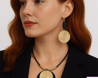Conjunto de joyería boho en oro negro: collar con colgante llamativo y pendientes colgantes audaces para mujer