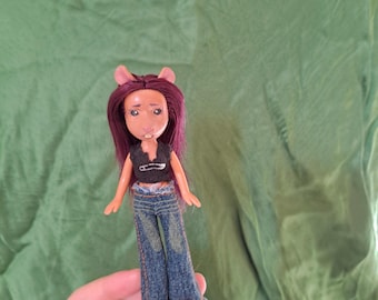 OOAK Mini Bratz Rat Girl Edgy Alternative Lila Haar Kunst Puppe Benutzerdefinierte CharlieBdollies