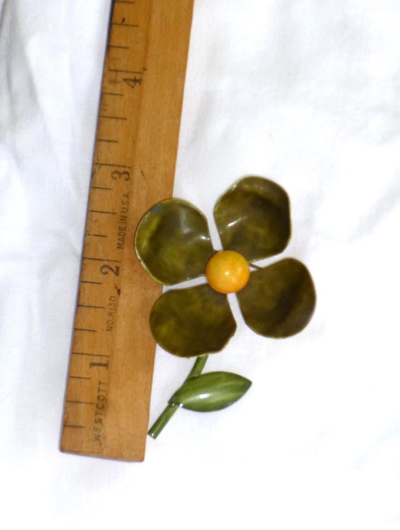 1960's Vintage Mod enamel, flower power, pins, brooches image 3