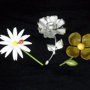 1960's Vintage Mod enamel, flower power, pins, brooches image 1