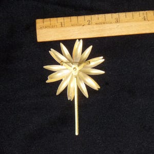 1960's Vintage Mod enamel, flower power, pins, brooches image 8