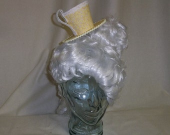 Teacup Fascinator- Yellow and White Flowered Teacup Headband- Mini Hat