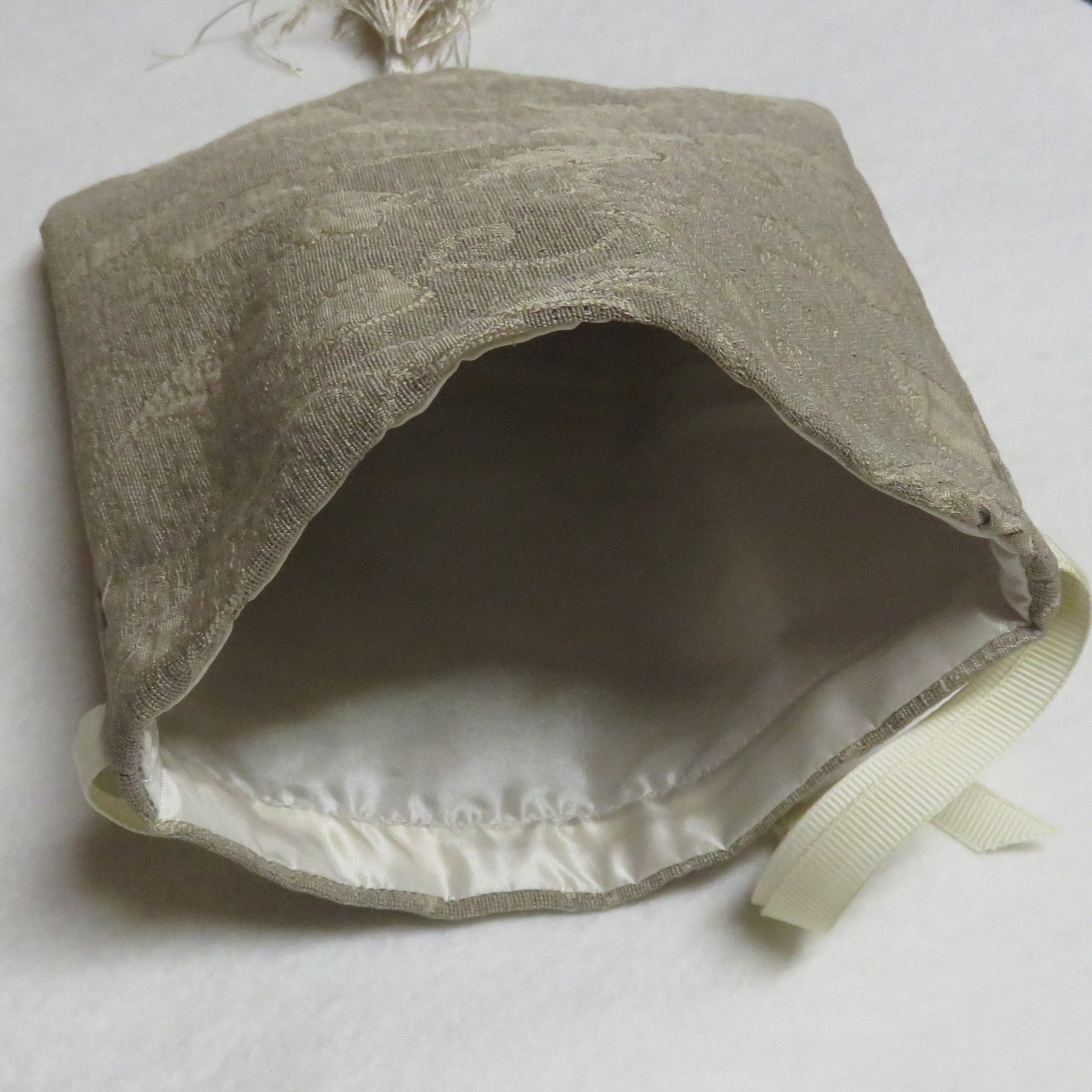 Greige and Ivory Reticule- Regency Purse - Etsy