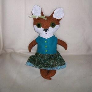 Hazel the Big Eyed Fox Doll image 3