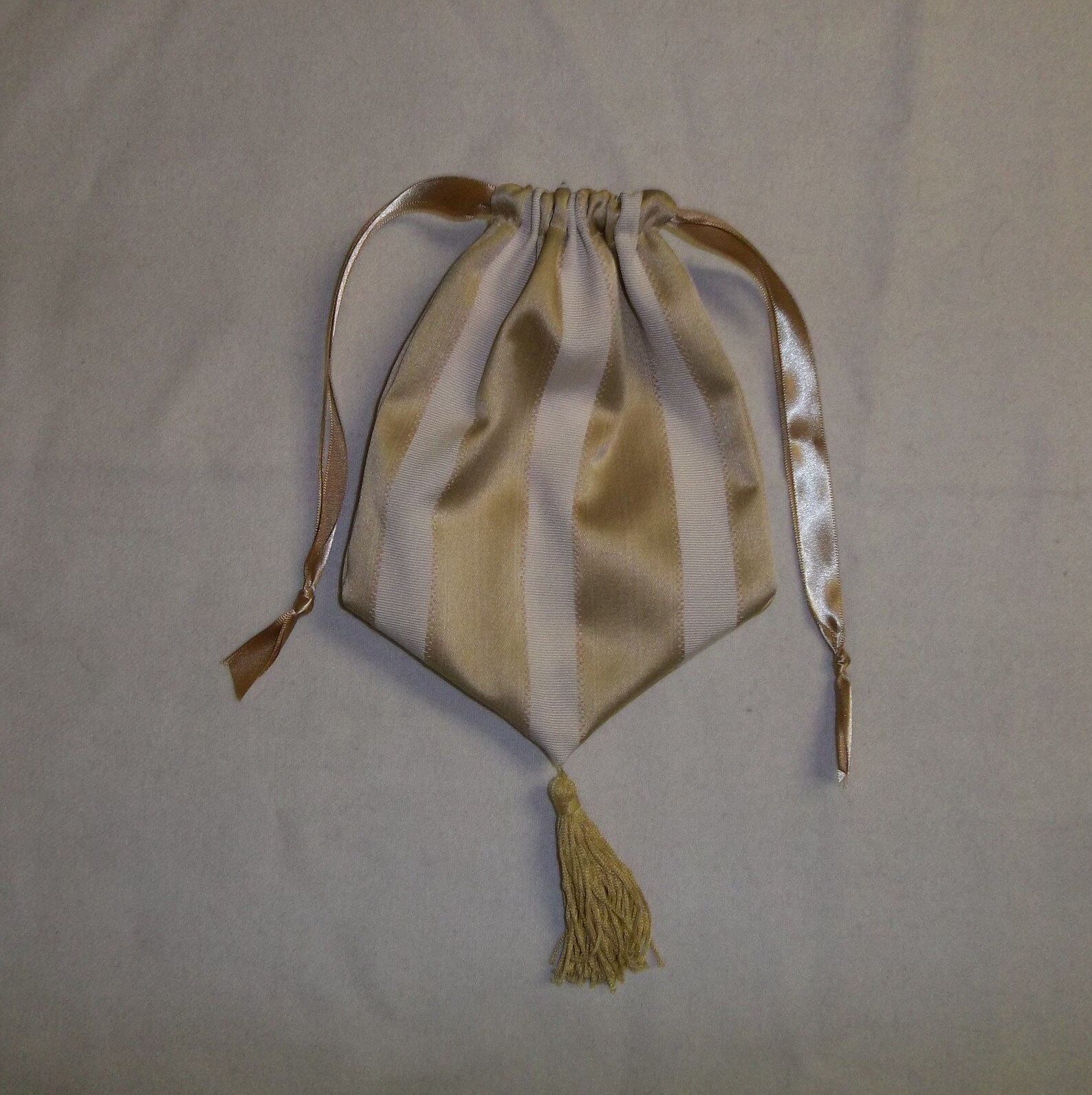 Reticule Kit- Ivory, Tan, and Gray Regency Purse - Etsy