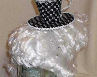 Teacup Fascinator- Black and White