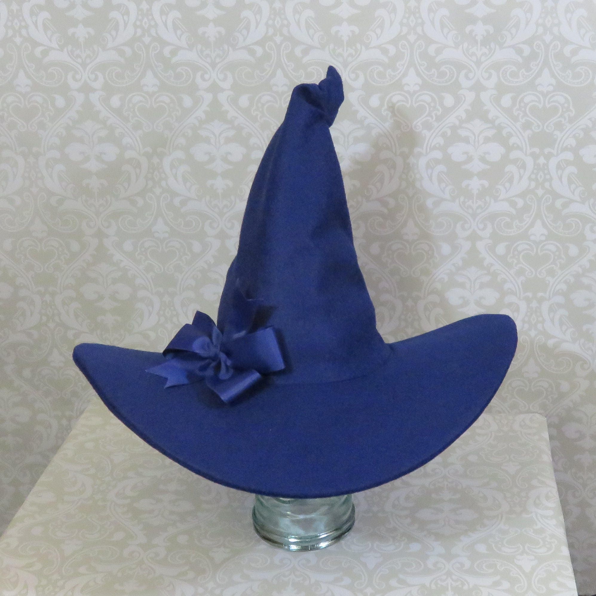 witch hat blue