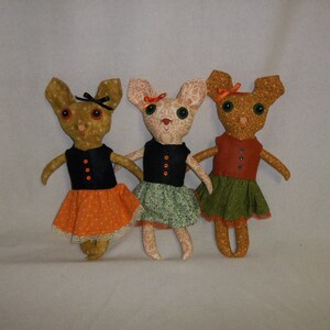 Penelope the Big Eyed Cat Doll image 4