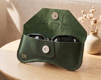 100% Genuine leather sunglasses case, Custom sunglasses pouch, Personalized glasses case, Leather glasses sleeve, Reading glasses case