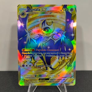 Carta de bolso Pokémon Holográfica Rara Dourada Lunala ex Crown, feita por você mesmo - Detalhes nítidos!