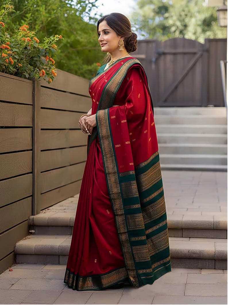 Red Kanjivaram Silk Saree with Zari Border and Blouse Piece image 3