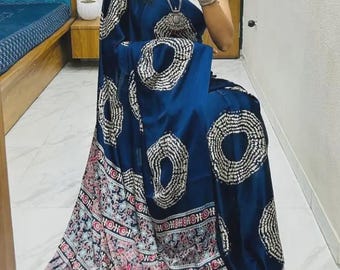 Sari de algodón mul con estampado Ajrakh Bandhej: cortina étnica india ligera