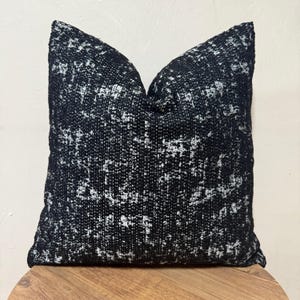 Black and Off White Textured Pillow Cover, Modern Decorative Cushion, Boho Throw Pillow, black white Pillowcase, Handmade Home Decor, Pillow