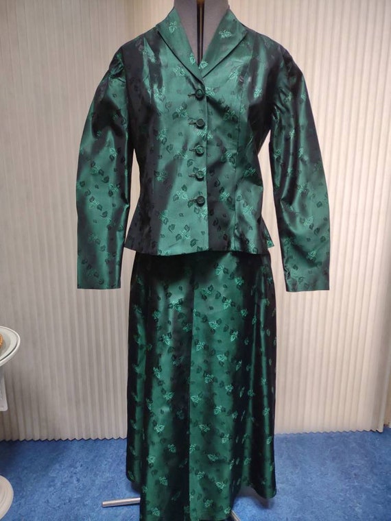 Green Damask Women's Suit 1950s Gem