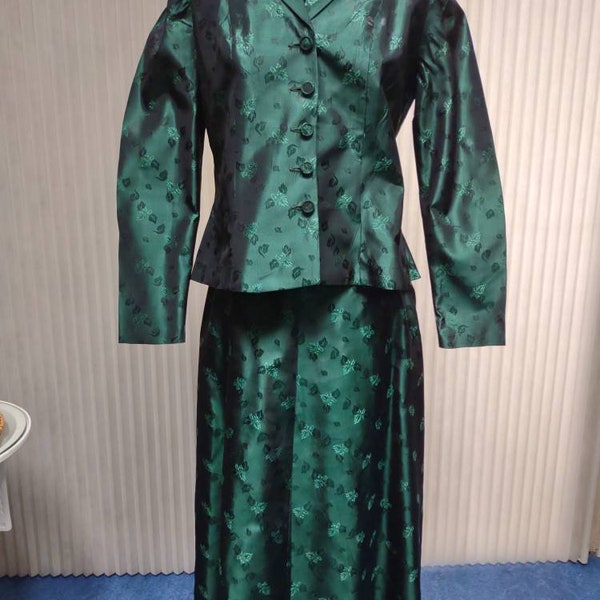 Green Damask Women's Suit 1950s