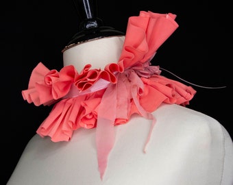 Coral Mixed Pink Collar