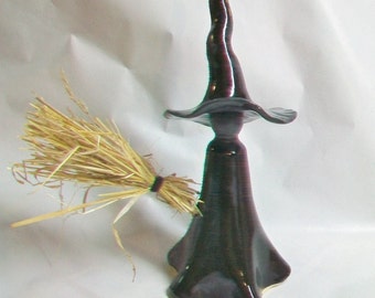 Halloween Witch - 7 to 7.5 inch Witch with a crooked Hat - Handmade on Potters Wheel - Halloween Decoration -  Unique - OOAK - ready to ship