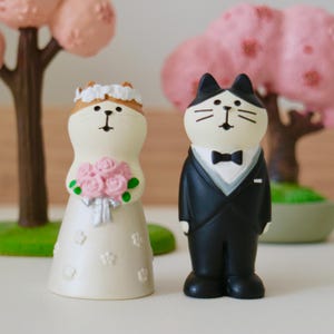 Wedding Cat Figures, Cat Cake Toppers Figures, Cute Cat Newlyweds, Wedding Gifts, Cute Cat Couple Figures, Wedding Cat Couple, set of 2