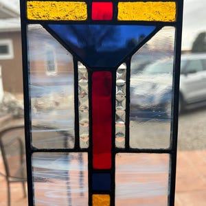 stained glass, frank lloyd wright style, mission style