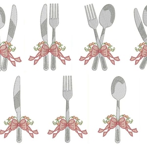 Könnte beinhalten: Sechs verschiedene Stickmuster mit Besteck mit einer rosa Schleife und floralen Akzenten. Die Muster beinhalten eine Gabel, ein Messer und einen Löffel.