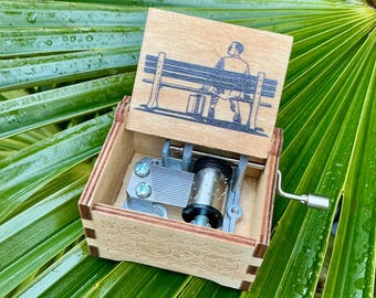 Forrest Gump, Wooden Music Box, music box, Unique Gift, Personalized, wedding, anniversary, best gift, birthday, Christmas, mom, dad