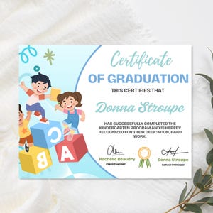 Certificato di laurea per bambini – Modello di premio stampabile – Certificato di conseguimento divertente per bambini – Design personalizzabile