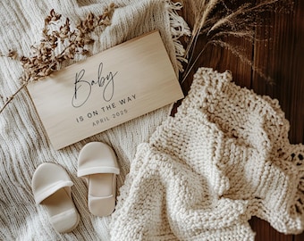 Boho Style Baby Announcement with Test, Editable Pregnancy Reveal, Customizable Pregnancy Template, Digital Pregnancy Announcement