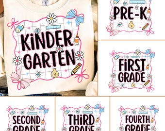 Pacchetto "Ritorno a scuola" in formato PNG, stampa a sublimazione "Girly Coquette", fiocco rosa per bambini in età prescolare (1a/2a/3a/4a elementare), maglietta "Primo giorno di scuola per insegnanti preppy"