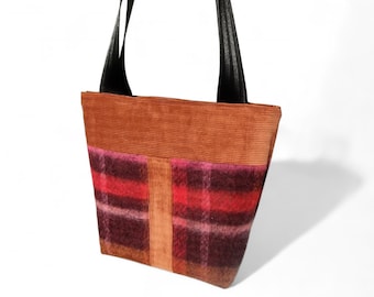 Recycled Autumn Shoulder Bag in Earthy Brown Hue