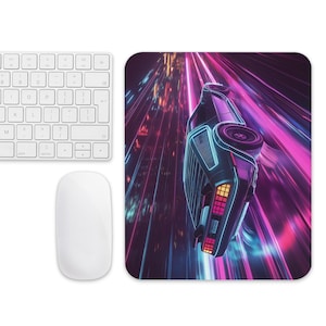 Alfombrilla de ratón retro de neón para coche / Estética synthwave de los 80 / Alfombrilla de escritorio cyberpunk / Regalo para gamers / Decoración vaporwave / Accesorios de oficina geniales
