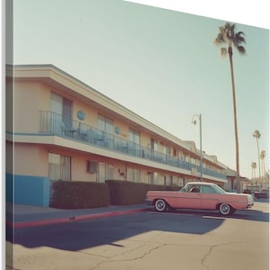 Retro Motel Canvas Wall Art – Vintage Car & Palm Tree Aesthetic, 60s Pastel Desert Scene, Mid-Century Modern Travel Vibes Home Decor