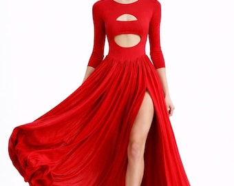 Red Cut-Out Maxi Dress with Thigh-High Slit – 3/4 Sleeve Statement Evening Gown