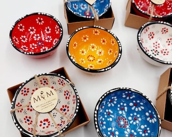 Personalized Ceramic Wedding Gift Bowls, Turkish Porcelain Bowls, Rustic Boho Wedding Gifts, Gifts with Names and Dates, Bridal Party Gifts
