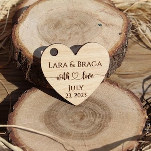 50 st gepersonaliseerde houten bruiloft tag, with love houten tags, trouwbedankjes, houten hart tags, tags bruiloft gunst, gepersonaliseerd bedankje