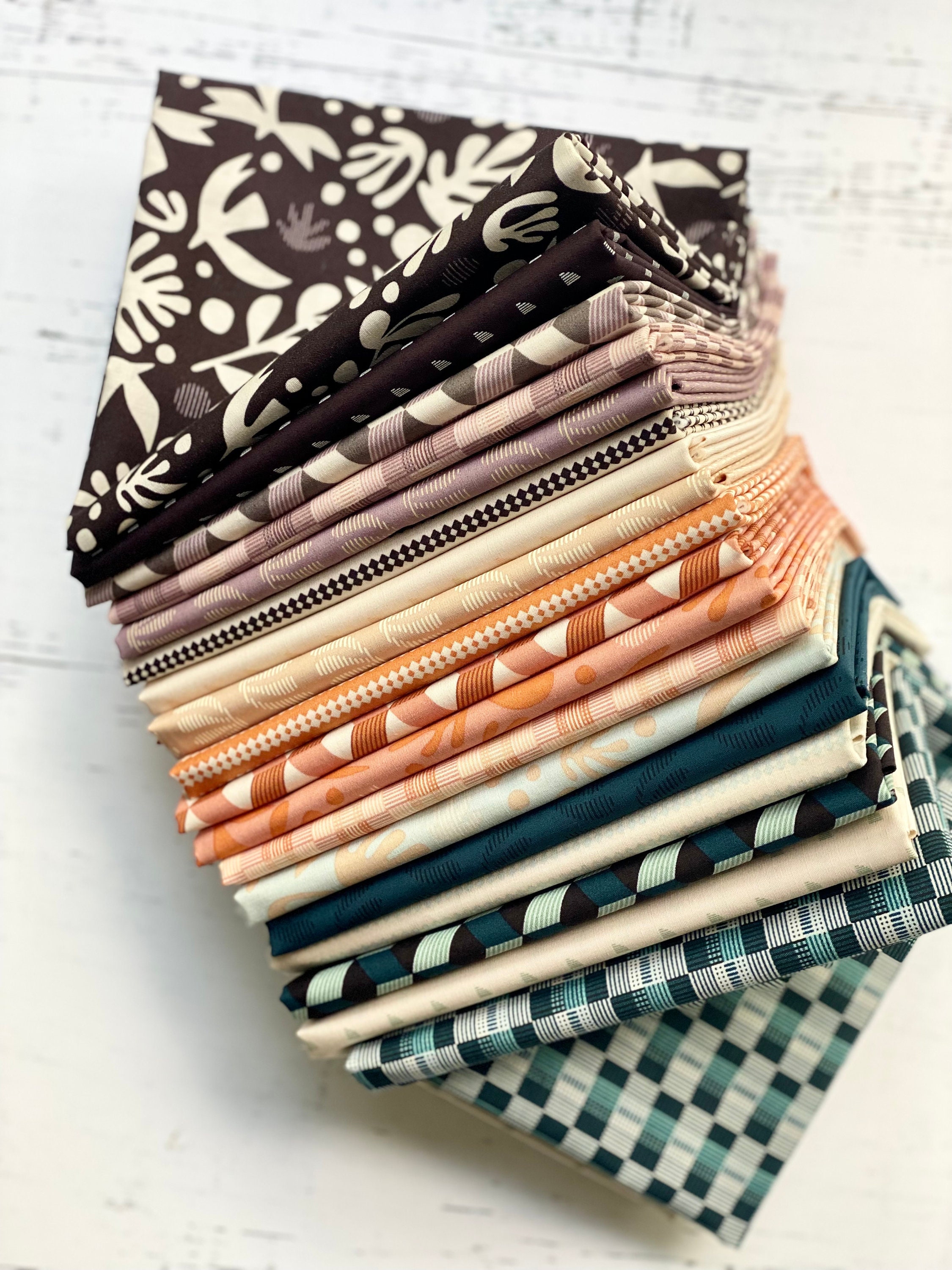 Art Gallery Fabrics Mystery Fabric Bundles - Bundles – Modern Quilt Co.