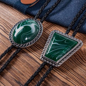 Bolo Ties, Wedding Bolo Tie, Green Stone Bolo Tie – Elegant Western Wedding Party Accessory, Unique Gift for Him, Anniversary Gifts