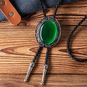 Green Stone Bolo Tie, Wedding Bolo Tie - Western Gifts for Him, Cowboy Bolo Tie, Leather Necktie Accessories Black Necklace,  Wedding Gifts